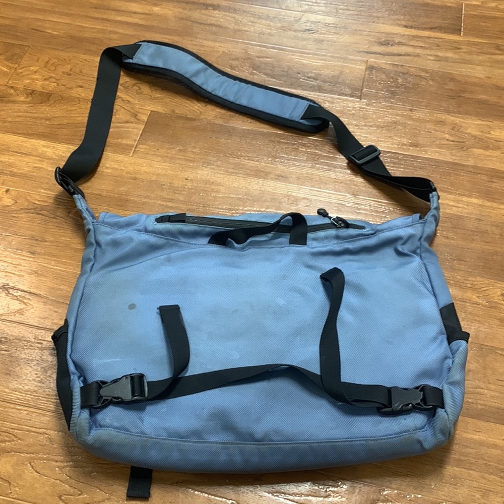 Patagonia Messenger Shoulder Bag - Gem